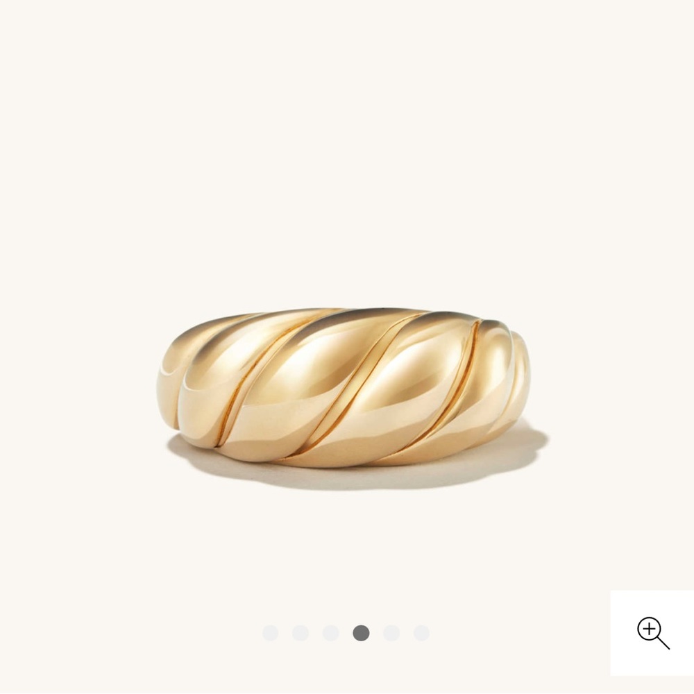Mejuri Croissant Dome Ring